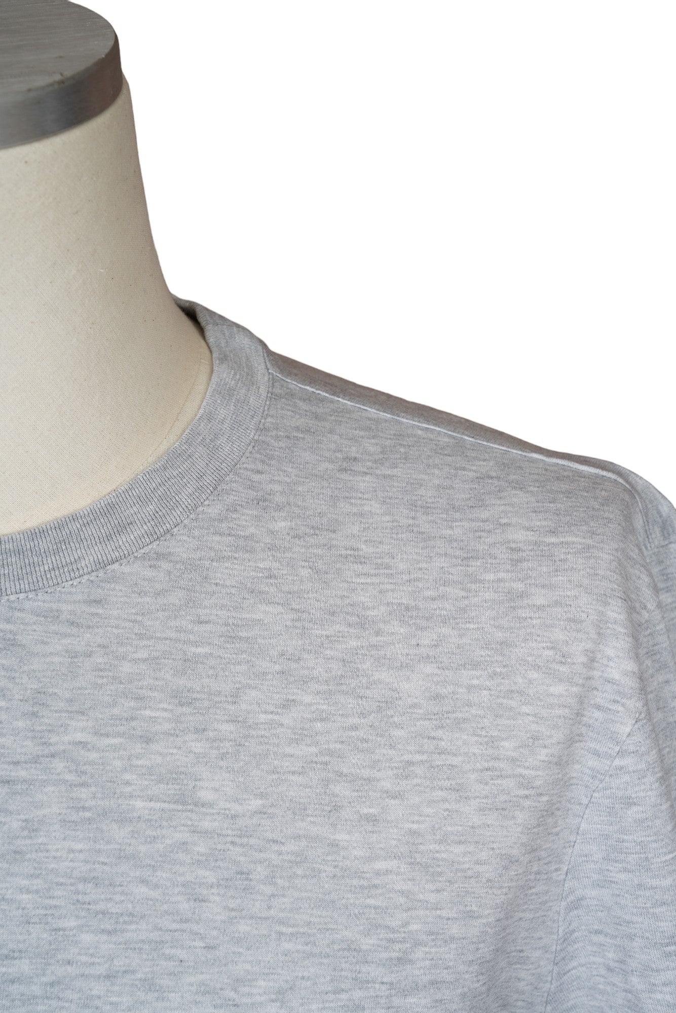 Kiton KNT T-shirt gris chiné coton lavé