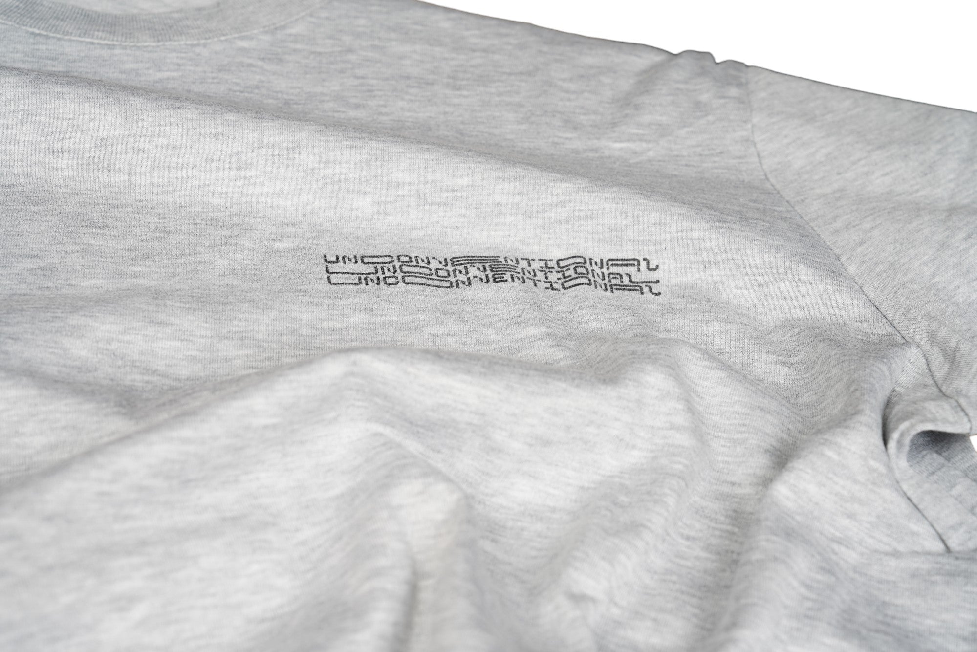 Kiton KNT T-shirt gris chiné coton lavé imprimé