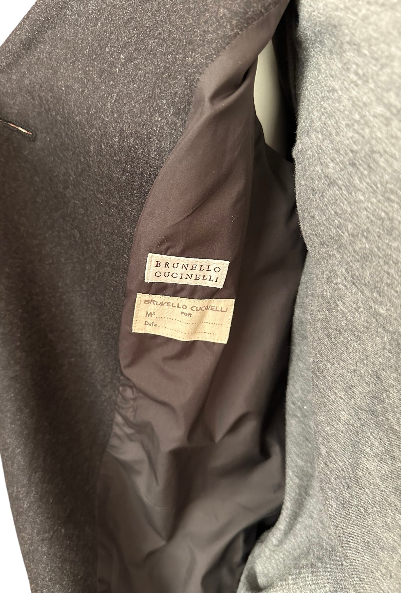 Brunello Cucinelli manteau long léger en cachemire IT 46 (DE 40/42)