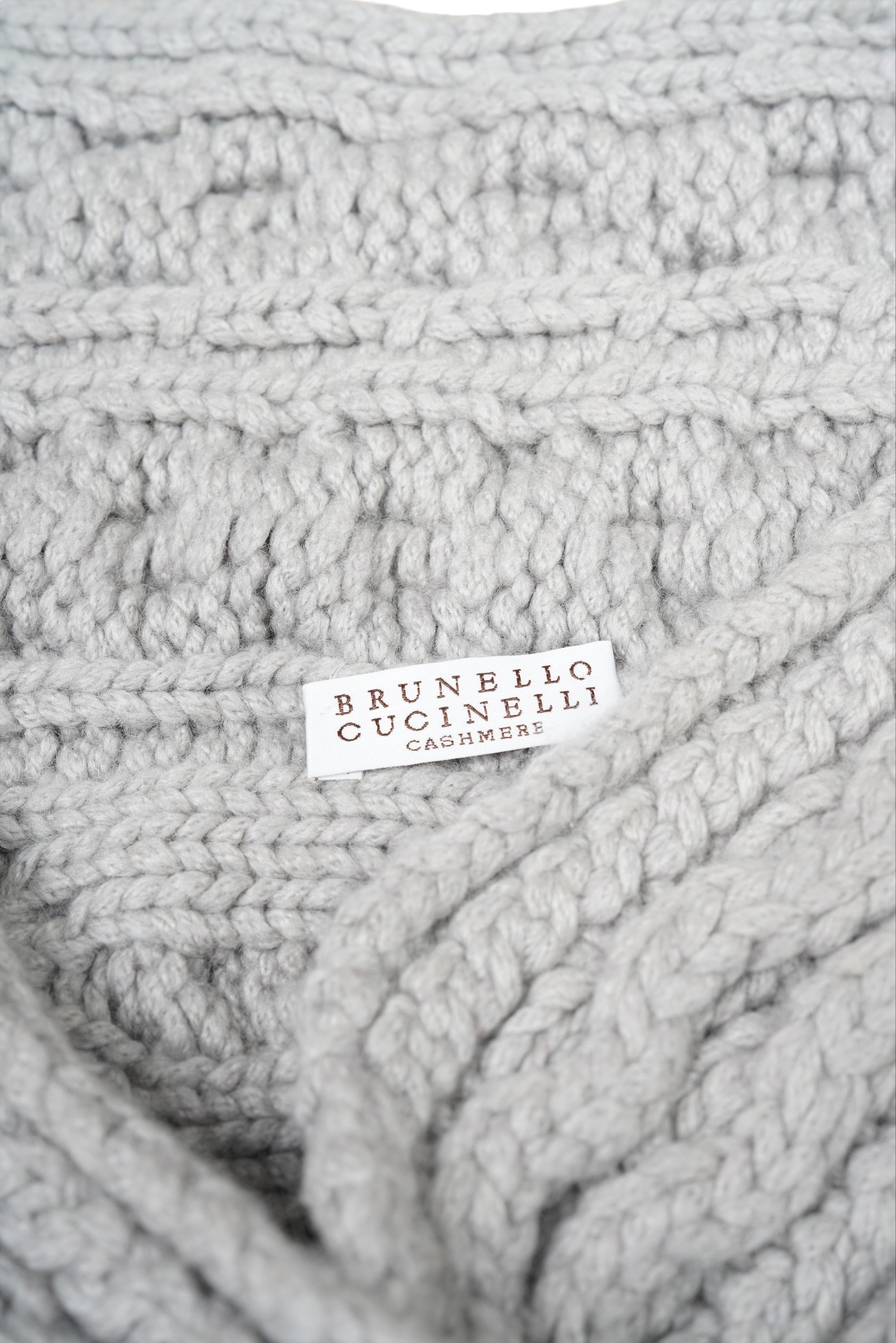 Brunello Cucinelli Twisted Cables Pull-over haut en cachemire plume gris