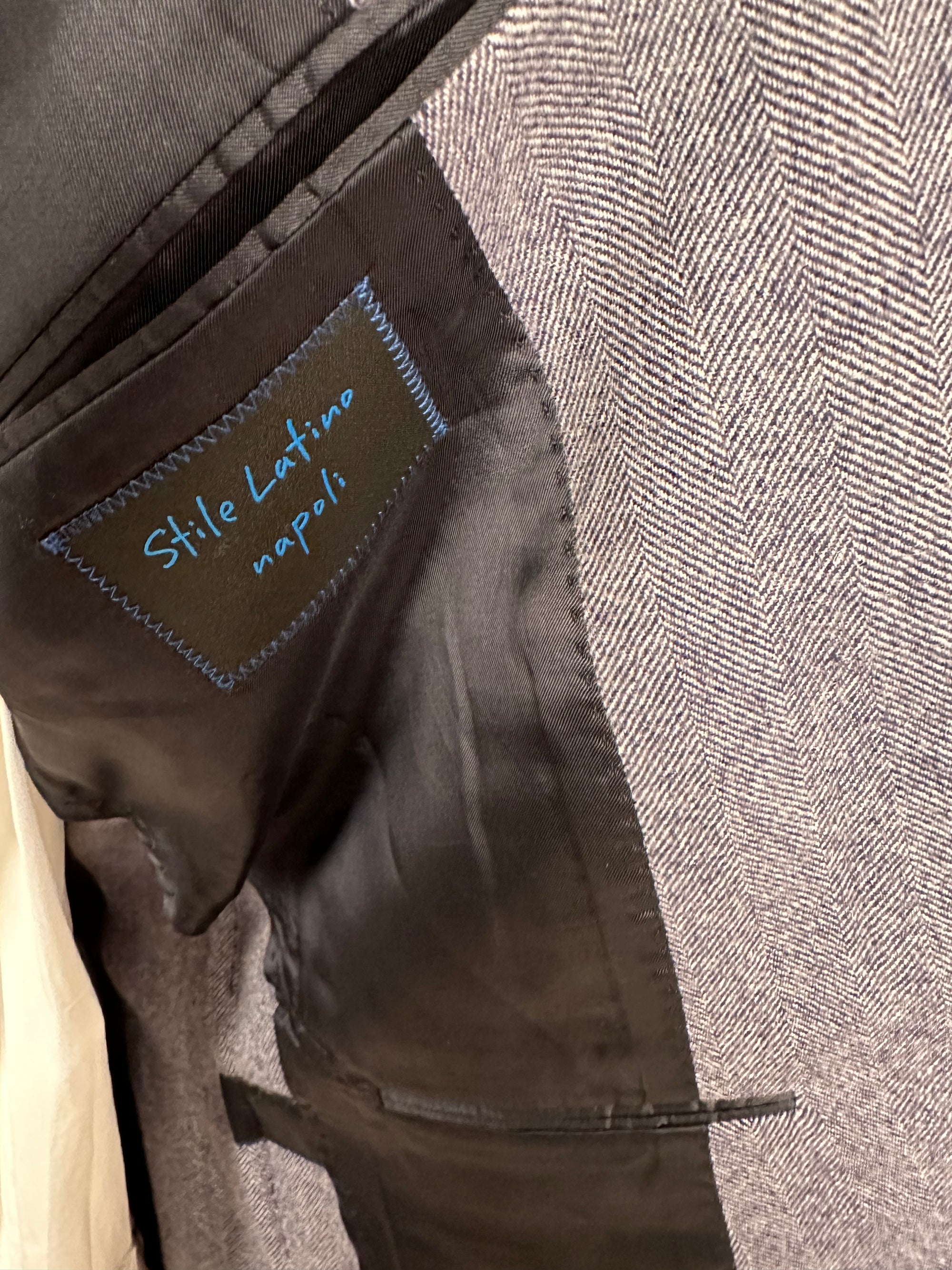 Veste "Stile Latino" de Vinzenco Attolini