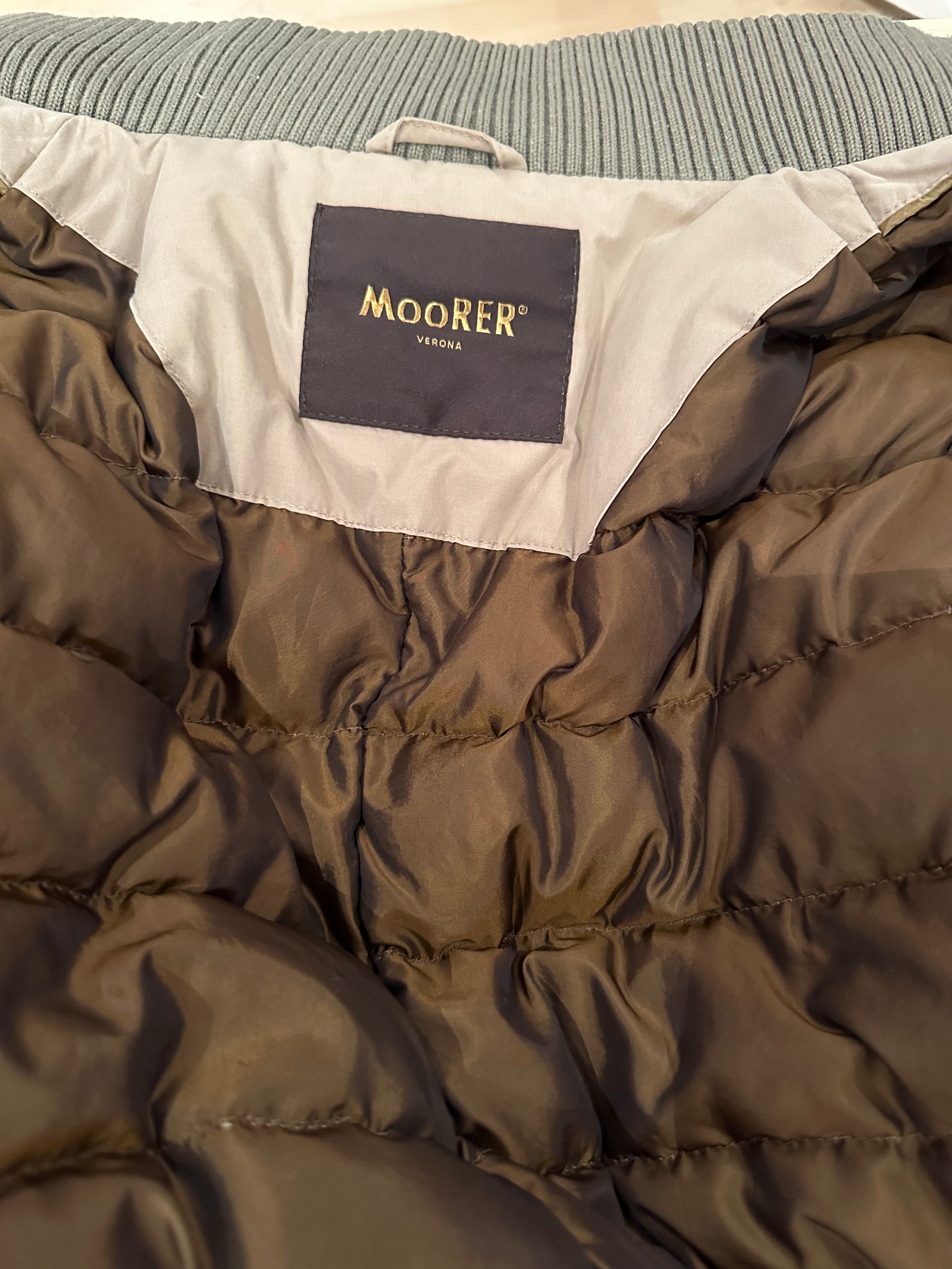 Doudoune à capuche Moorer