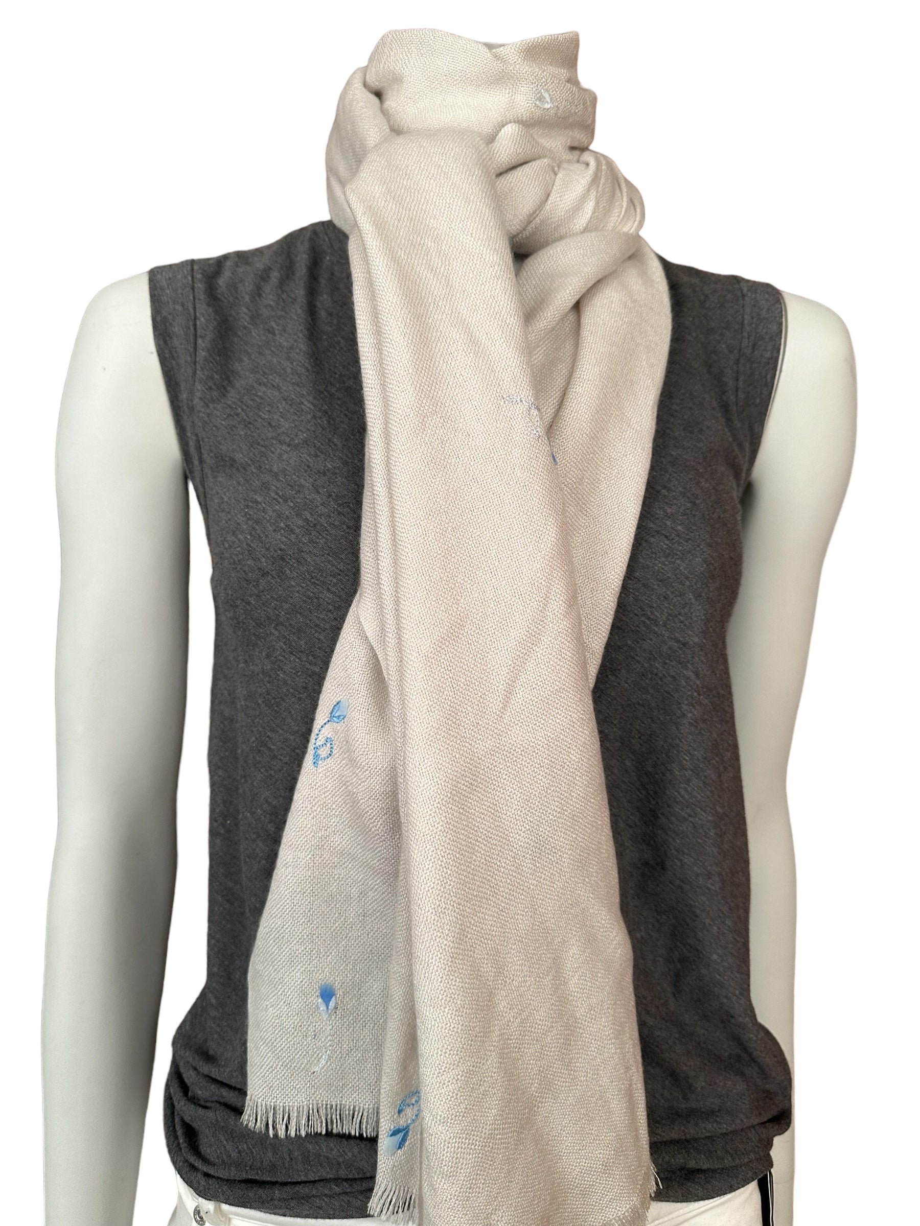 Loro Piana summer scarf stole 70* 200 cashmere/silk with fringes