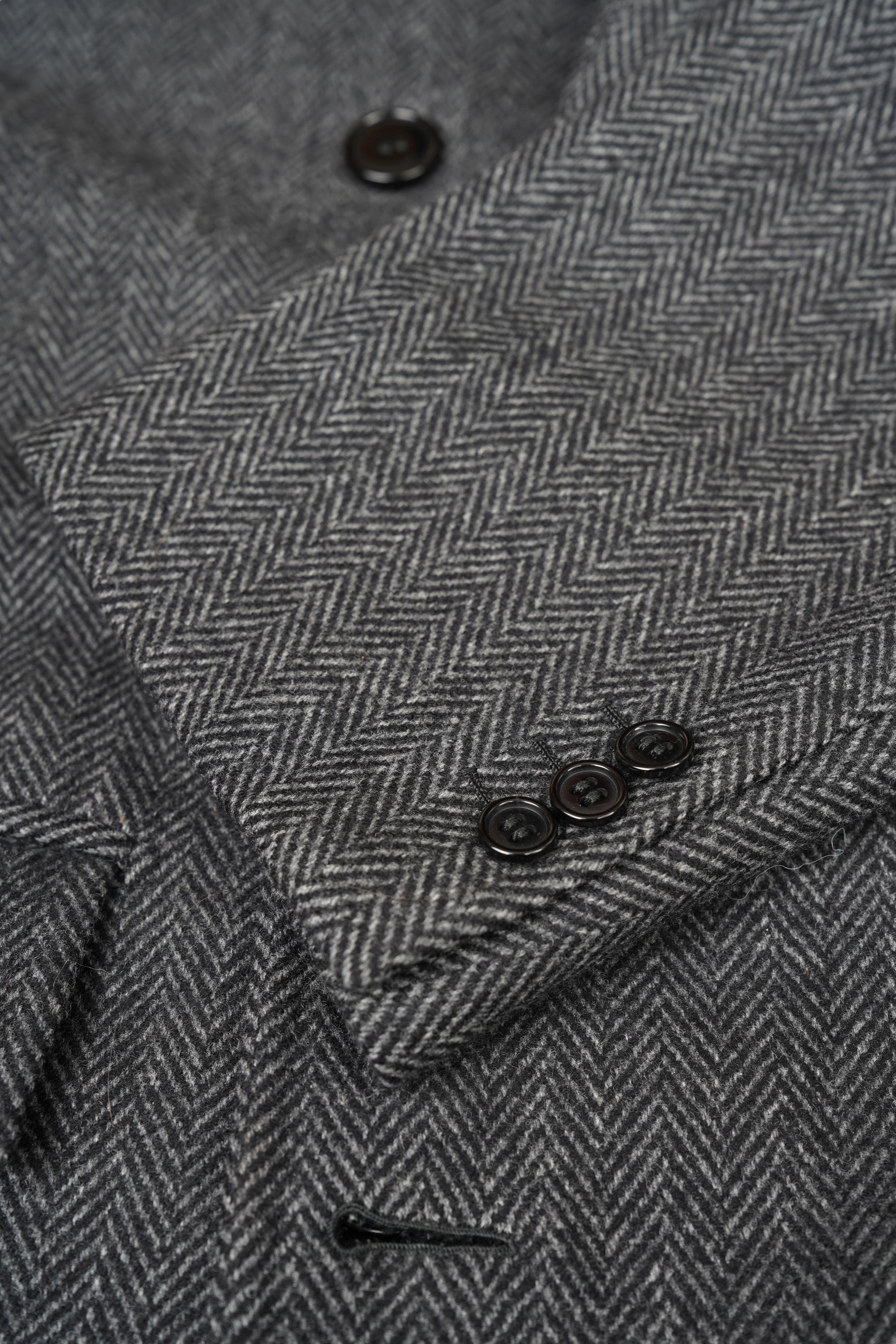 Brioni Wollmantel mit Kaschmir Herren Doppelreihig Herringbone Fischgräte