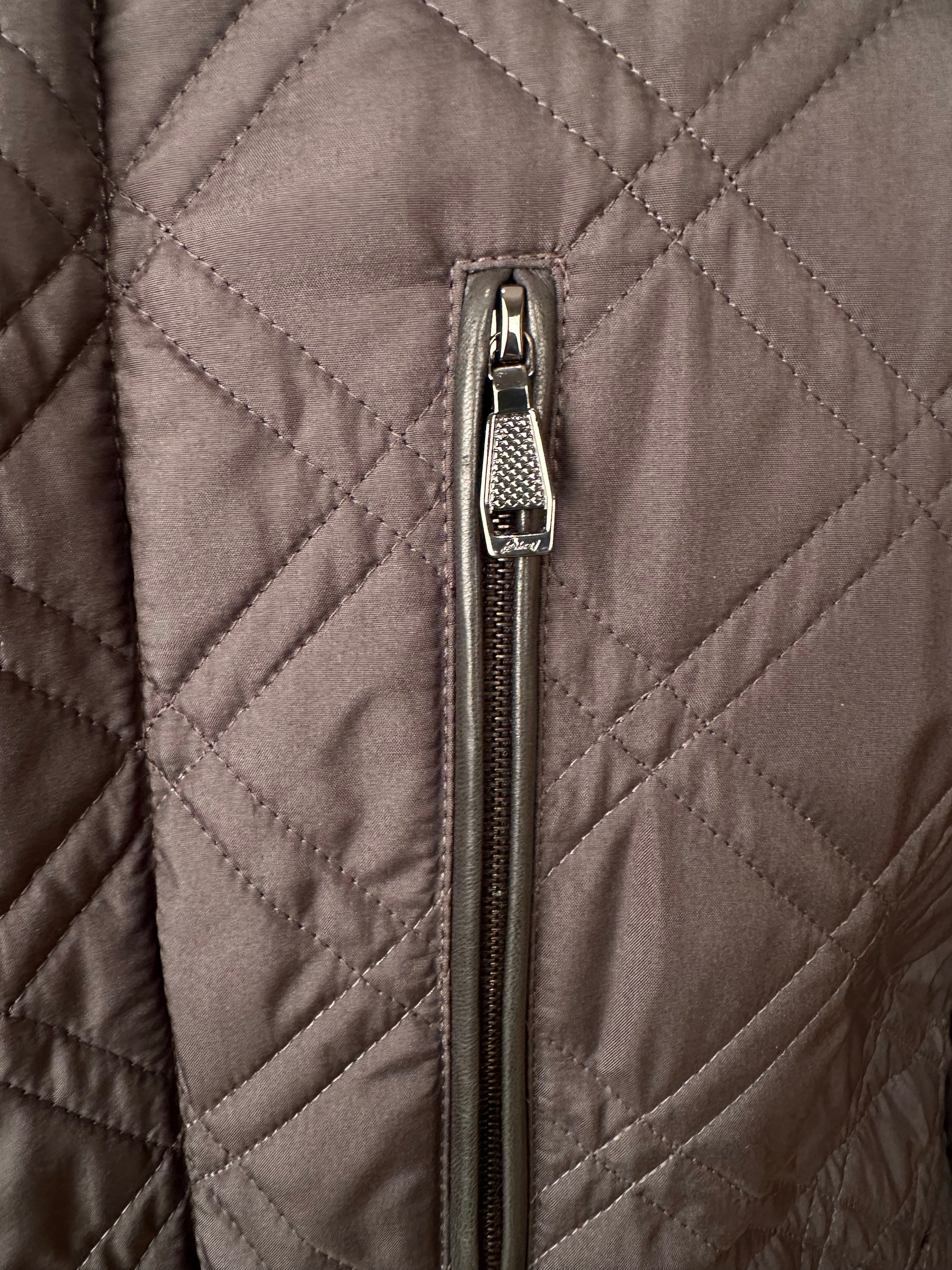 Brioni gesteppte Jacke